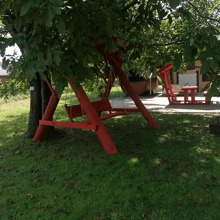 Holiday home Jakuzzis,szaunas,kerkavendeghaz-orseg-csesztreg-kerkaujfalu *