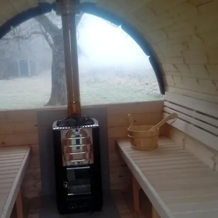 Jakuzzis,szaunás,kerkavendégház-őrség-csesztreg-kerkaujfalu * Csesztreg