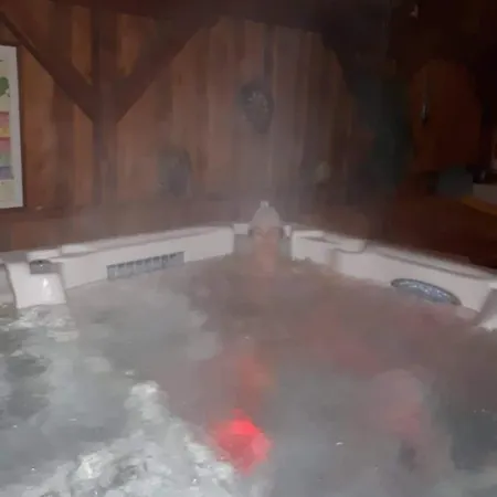 Jakuzzis,szaunás,kerkavendégház-őrség-csesztreg-kerkaujfalu * Csesztreg